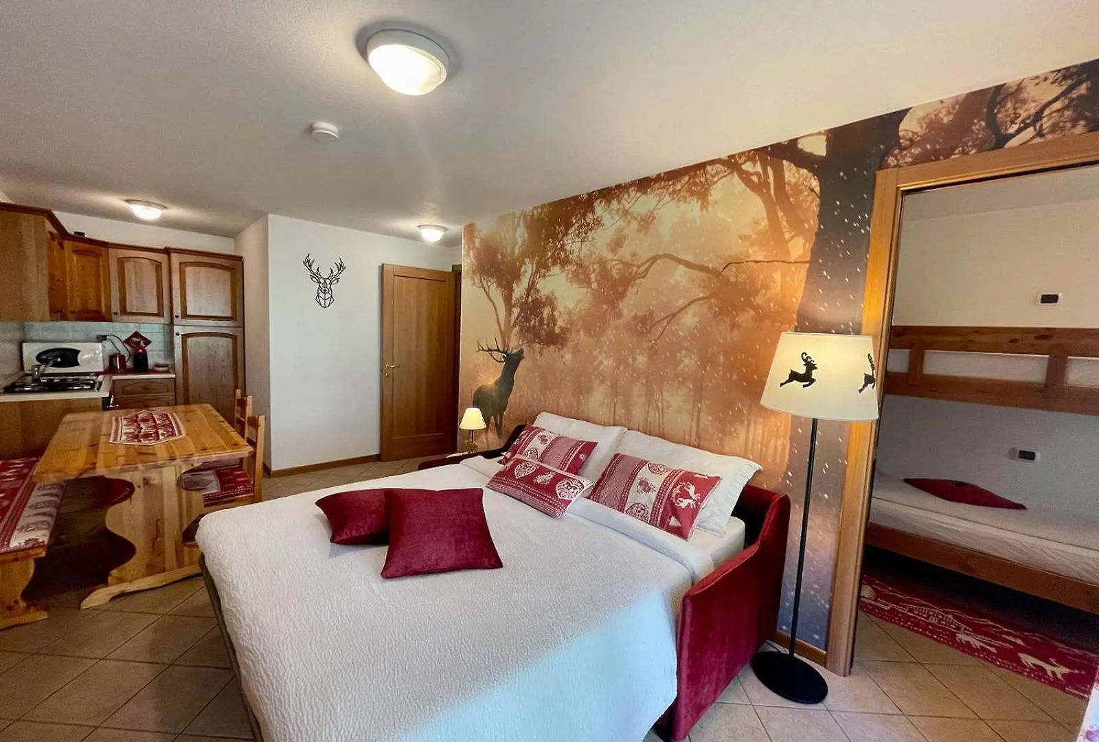 Il Cervo Mountain Apartment Campodolcino 0*,  Italy